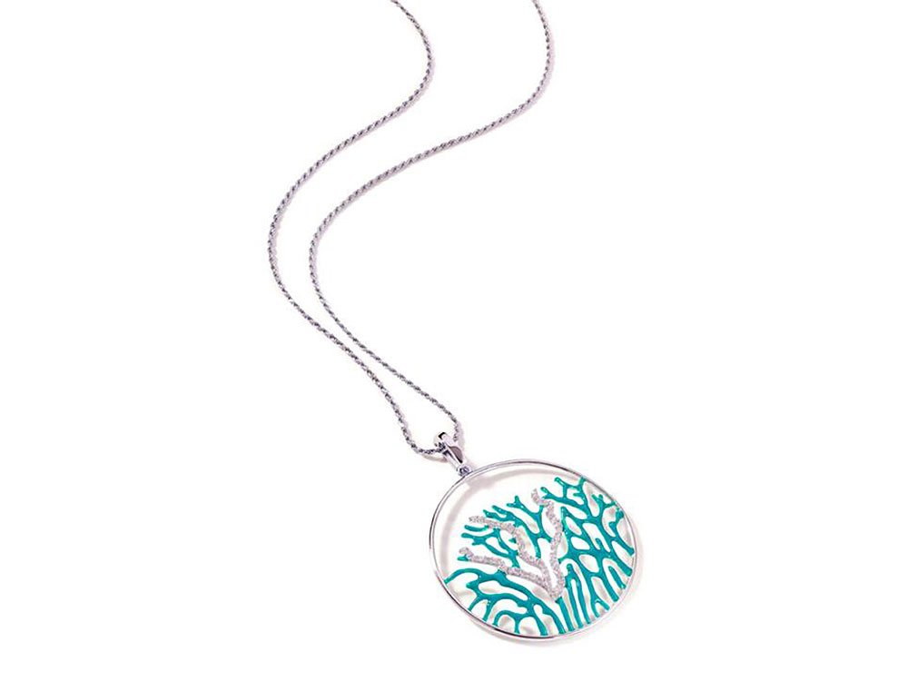 Reef Pendant - A large, flattering pendant