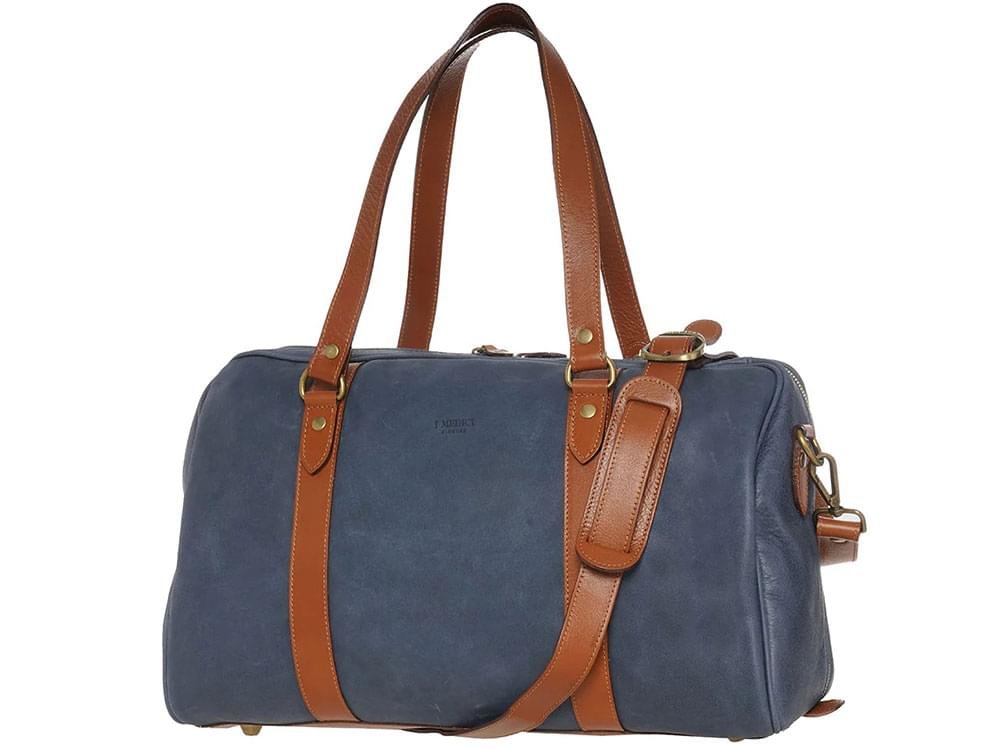 Light, compact, leather travel bag