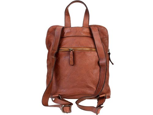Lario (tan) - Plain, simple, leather backpack