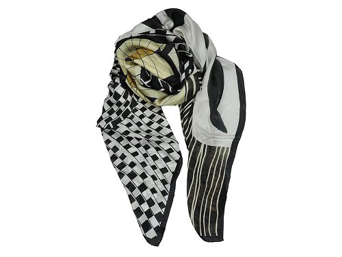 Monochrome - Silk scarf from Lake Como