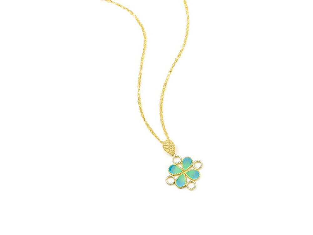 Shamrock pendant style necklace - Simple chain with a four-leafed pendant