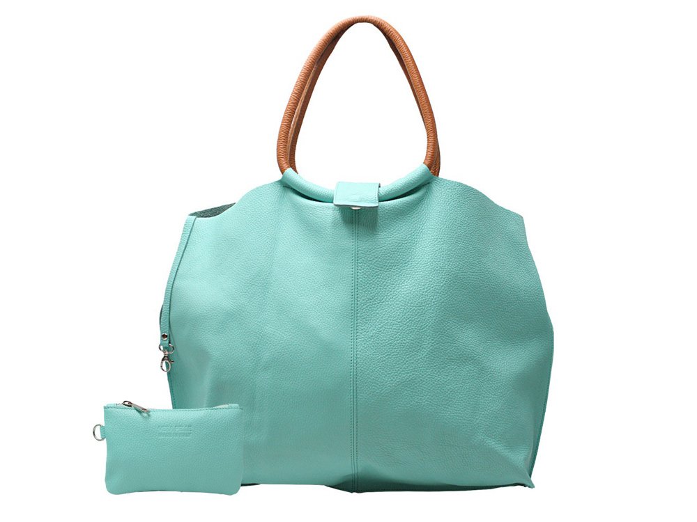 Soft, spacious Dollaro leather shopper style bag